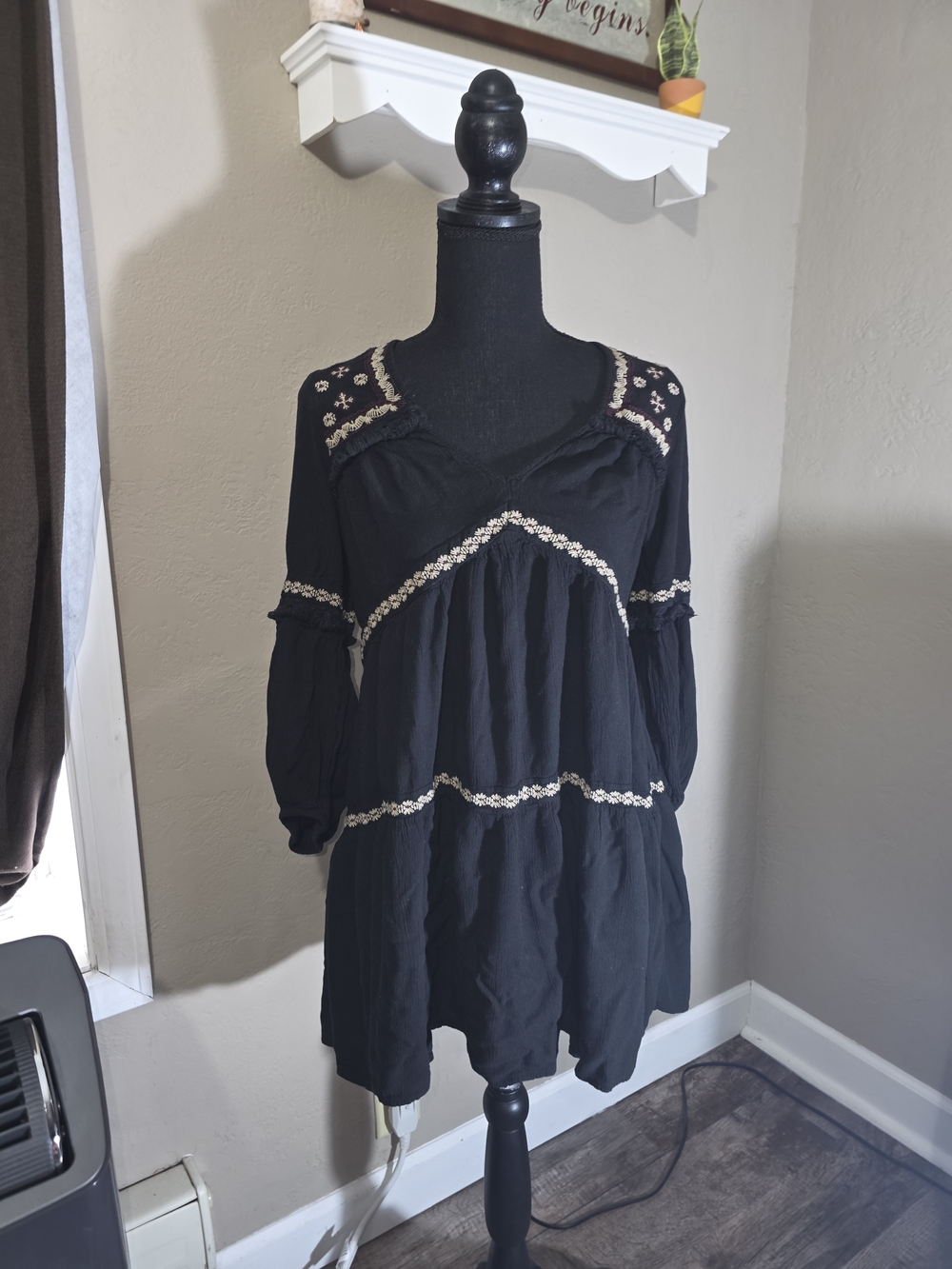 American Eagle Outfitters Black Tunic with Cream Embroidery